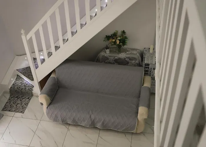 Modern By Sasy In The Centre