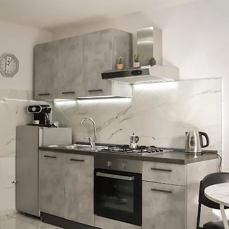 Modern By Sasy In The Centre