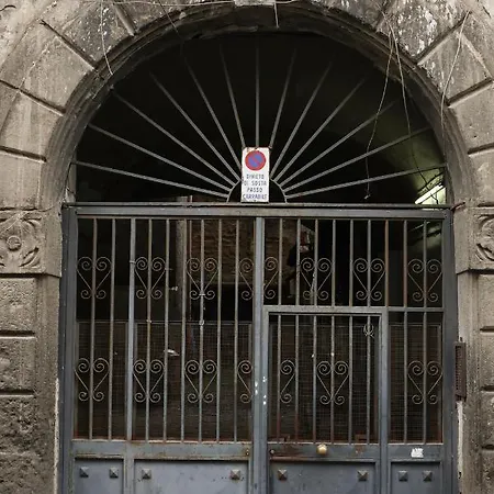 Appartamento Modern By Sasy In The Centre Napoli